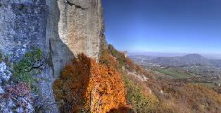 Castelnovo ne Monti Trip Packages