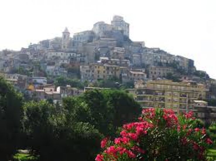 Ceccano Trip Packages