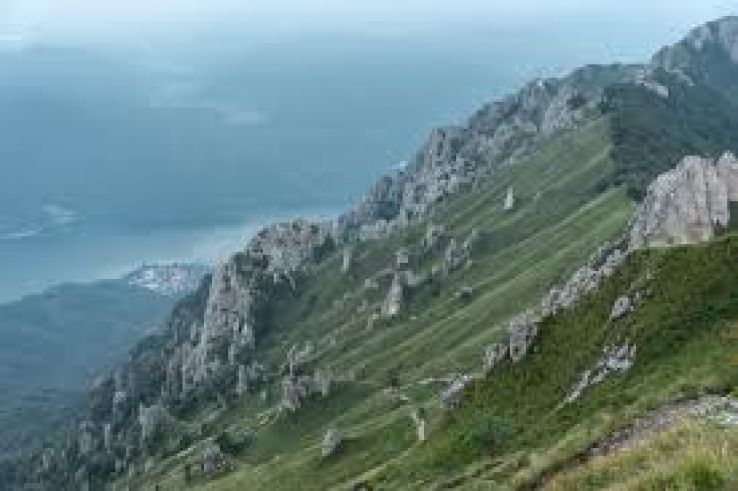 Lecco Trip Packages