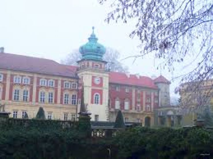 Lancut Trip Packages