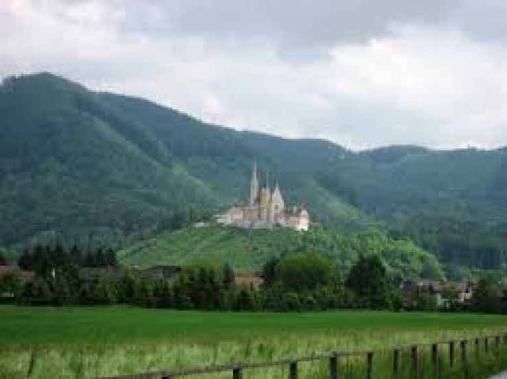 Judendorf-StraBengel Trip Packages