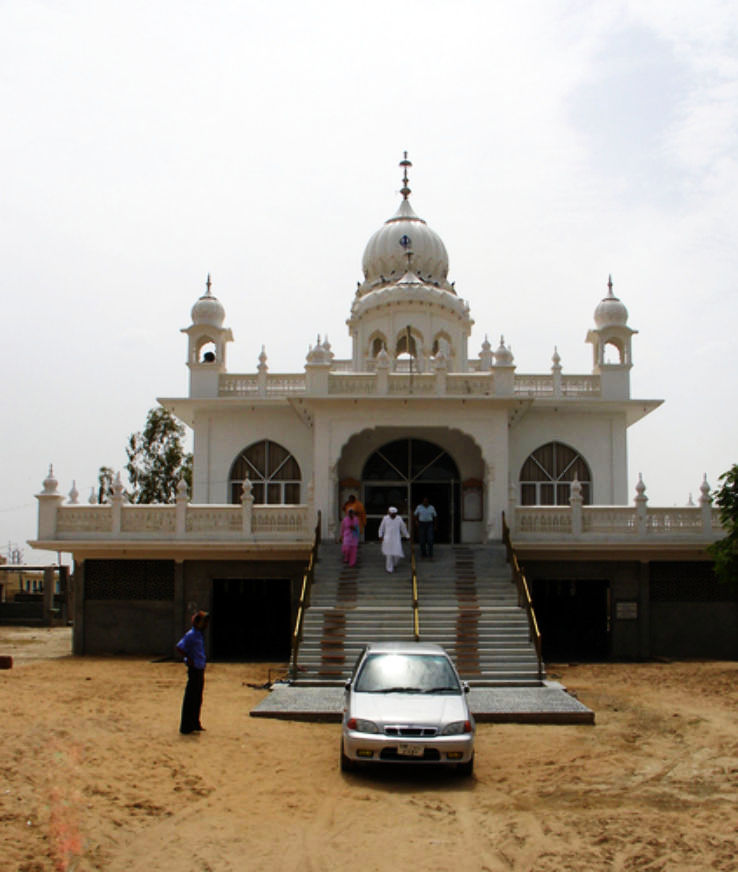 Suratgarh Trip Packages