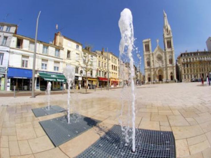 Saint Chamond Trip Packages