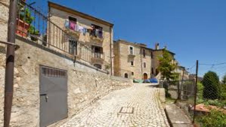 L Aquila Trip Packages