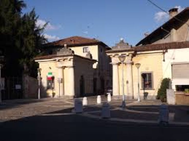 Martinengo Trip Packages