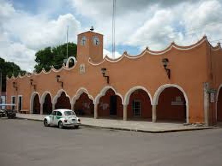 Kinchil Trip Packages