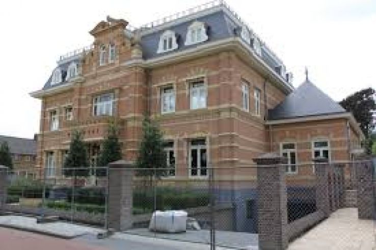 Aalten Trip Packages