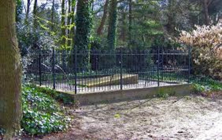 Son en Breugel Trip Packages