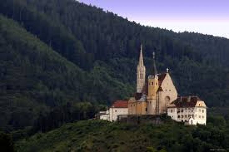 Judendorf-StraBengel Trip Packages