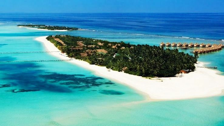 Lhaviyani Atoll Trip Packages