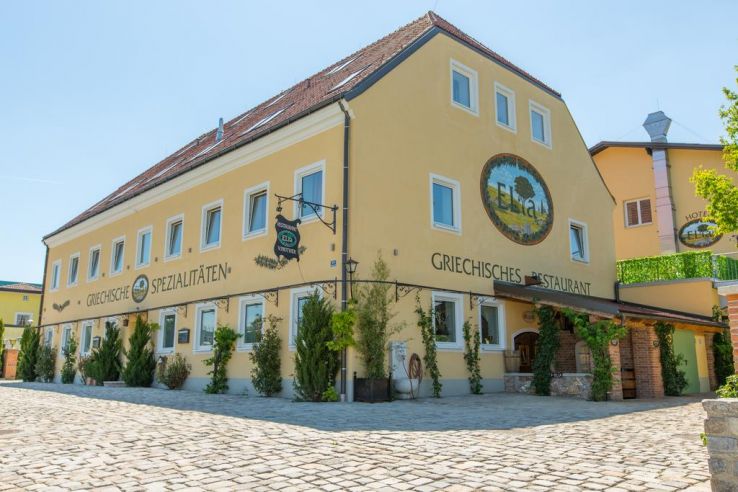 Guntramsdorf Trip Packages