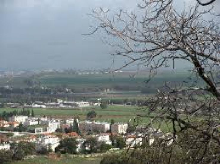 Hatzor HaGlilit Trip Packages