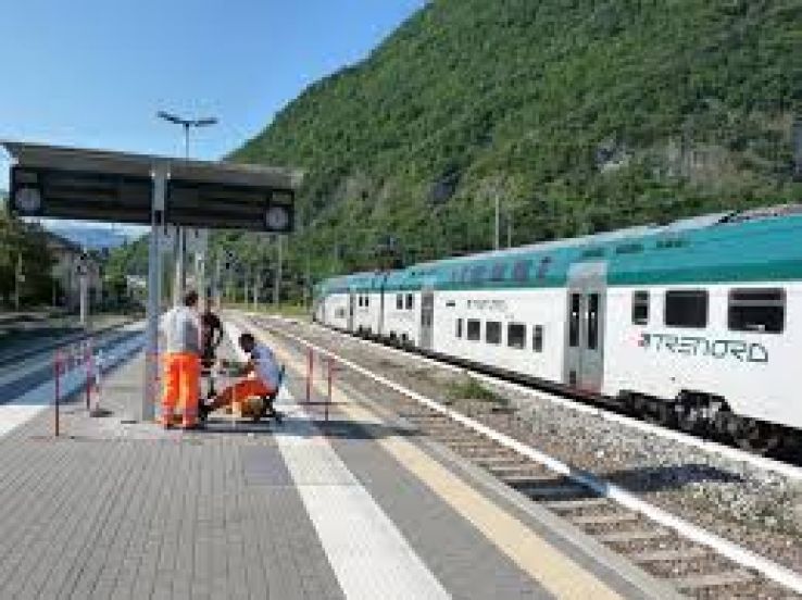 Laveno Mombello Trip Packages