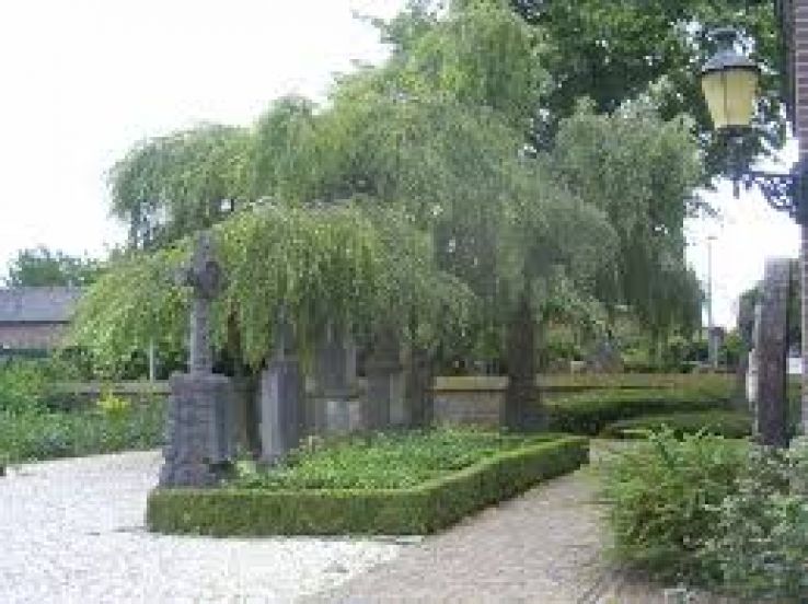 Mook en Middelaar Trip Packages