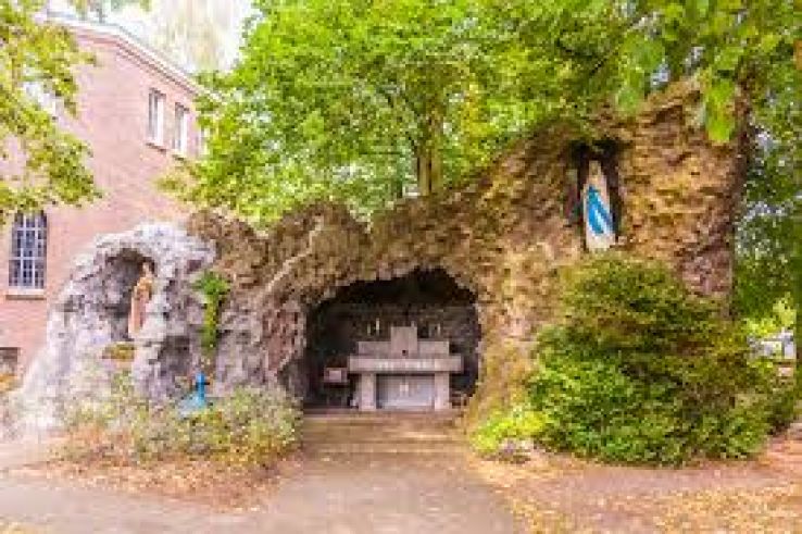 Waalwijk Trip Packages