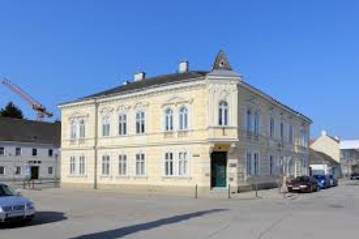 Wolkersdorf Trip Packages