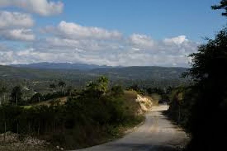 Yateras Trip Packages