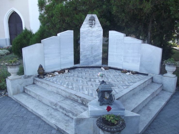 Nagyecsed Trip Packages