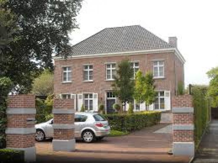 Zwijndrecht Trip Packages