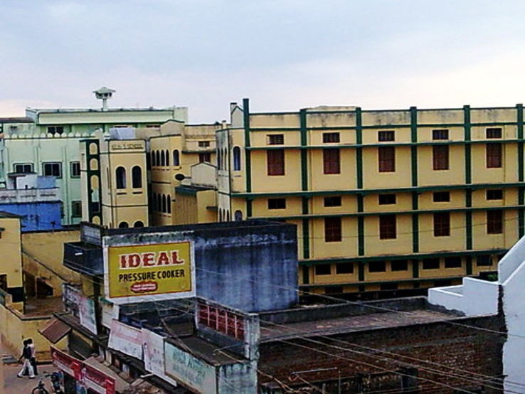 Kadayanallur Trip Packages