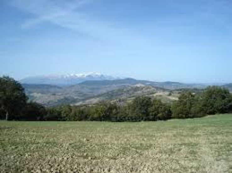 Guilmi Trip Packages