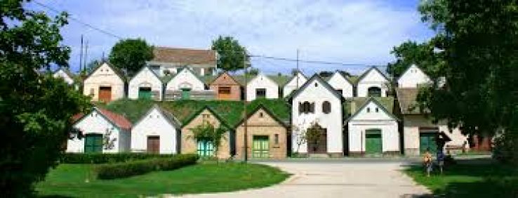 Villany Trip Packages