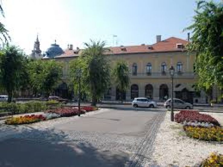 Cegled Trip Packages