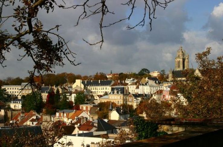 Pontoise Trip Packages