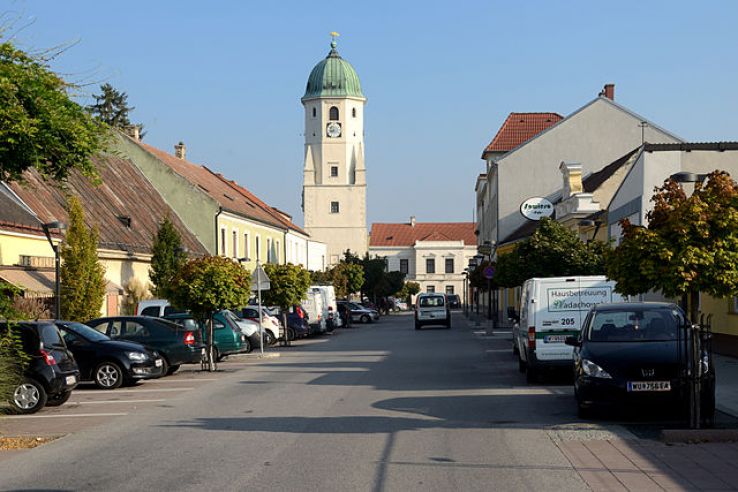 Fischamend Trip Packages