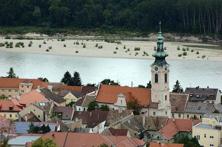 Hainburg Trip Packages