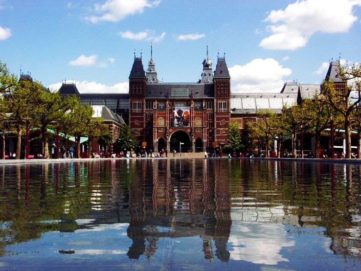 Amazing 3 Days Amsterdam Vacation Package