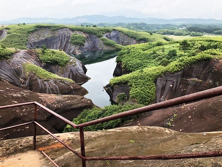 Hunan Trip Packages