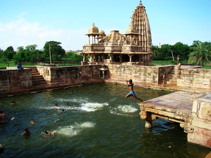 Bijoliya Kalan Trip Packages