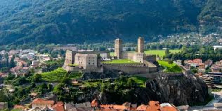 Bellinzona Trip Packages