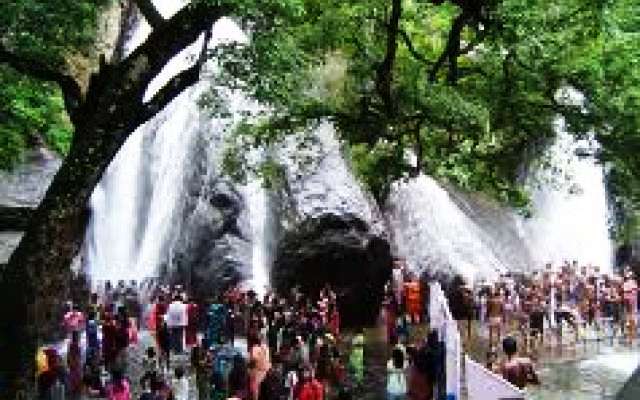 Courtallam Falls Trip Packages