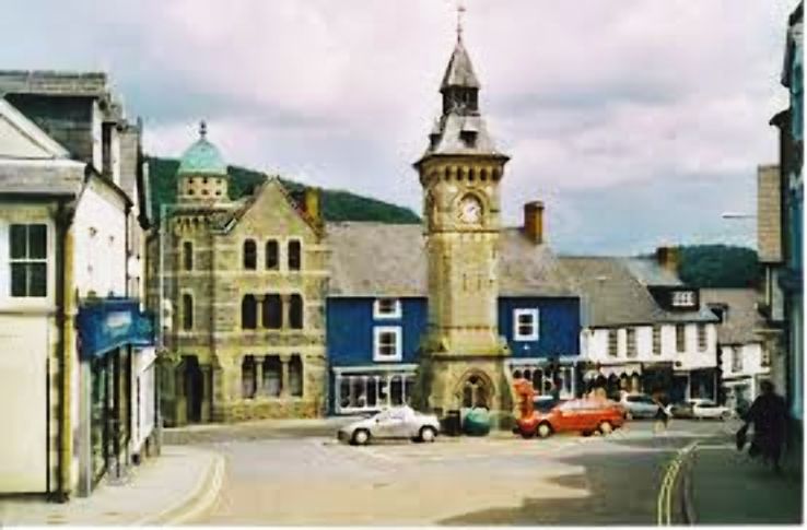 Knighton Trip Packages