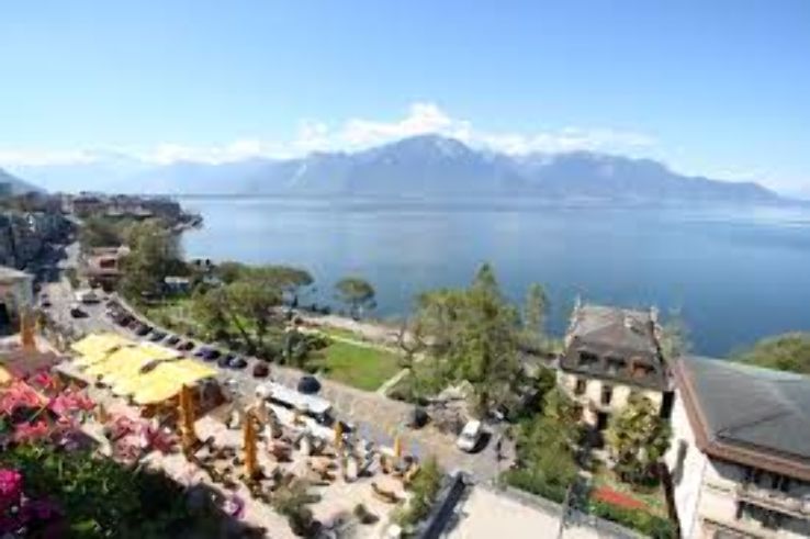 Ecstatic Montreux Tour Package for 3 Days