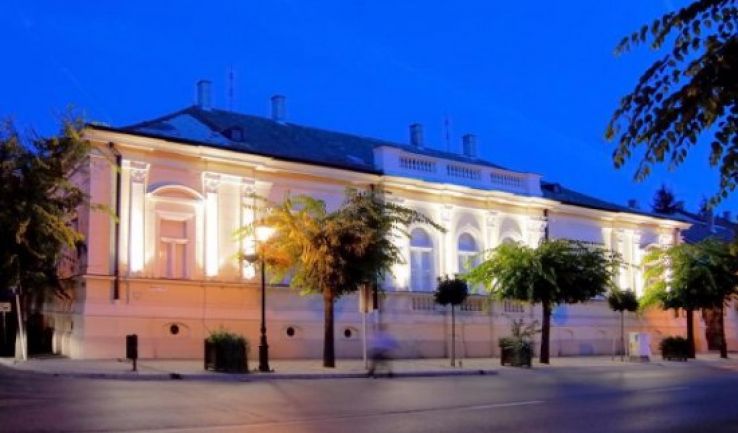 Kiskunhalas Trip Packages