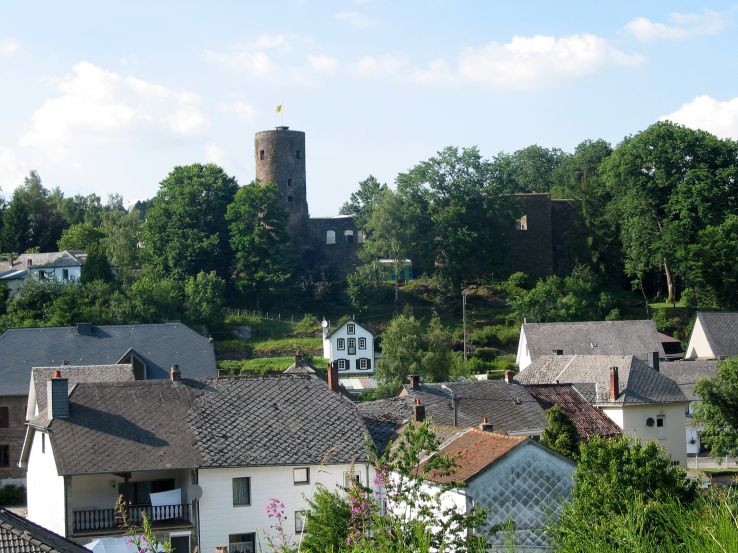 Burg Reuland Trip Packages
