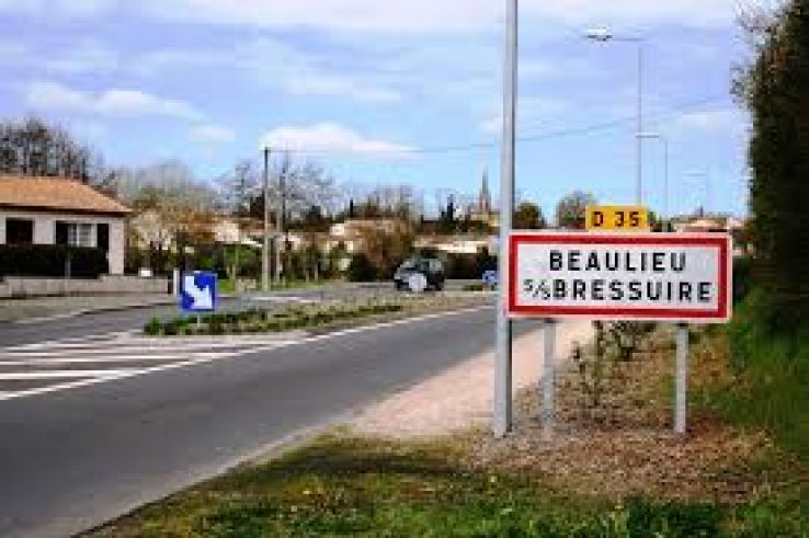 Bressuire Trip Packages