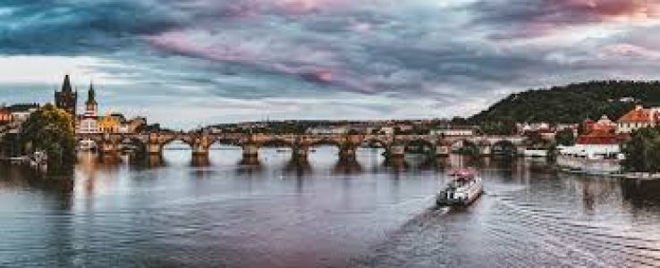 Experience 3 Days Prague Vacation Package