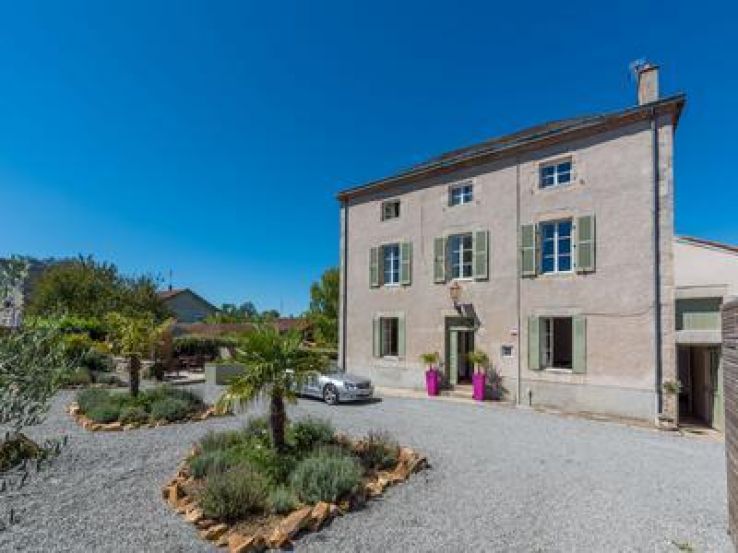 Haute Vienne Trip Packages