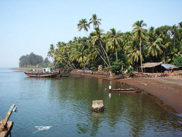 Dhabol Beach Places To Visit In Daman Dhabol Beach Places To Visit In Daman