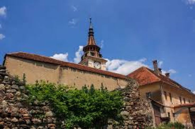 Sanpetru Trip Packages