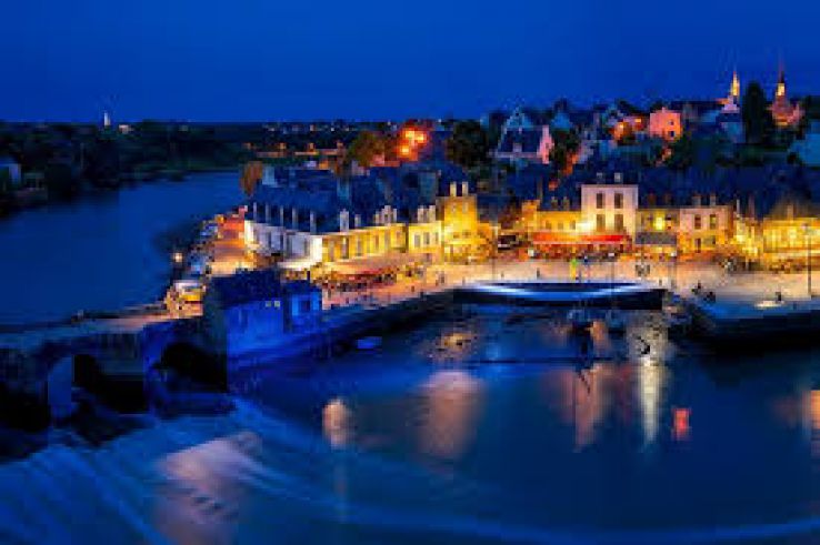 Auray Trip Packages