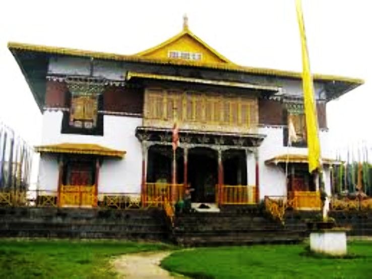 Pemayangtse Trip Packages