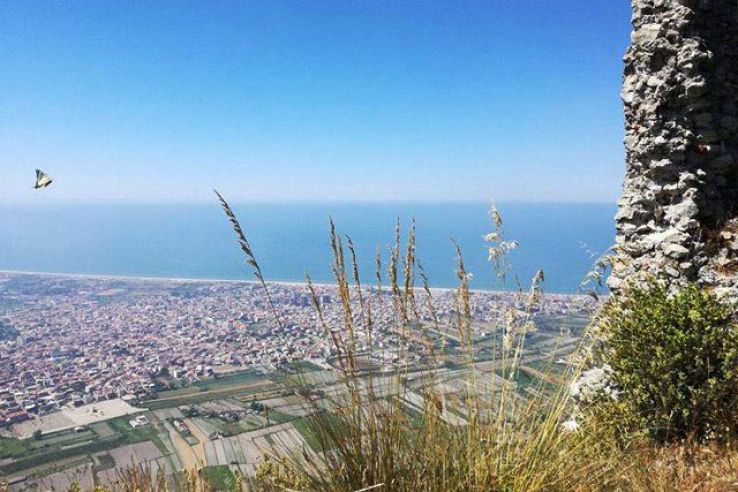 Mondragone Trip Packages