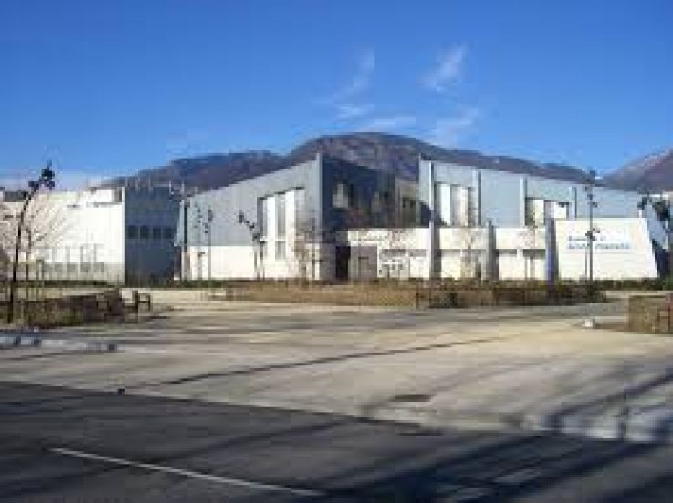 Saint Martin dHeres Trip Packages