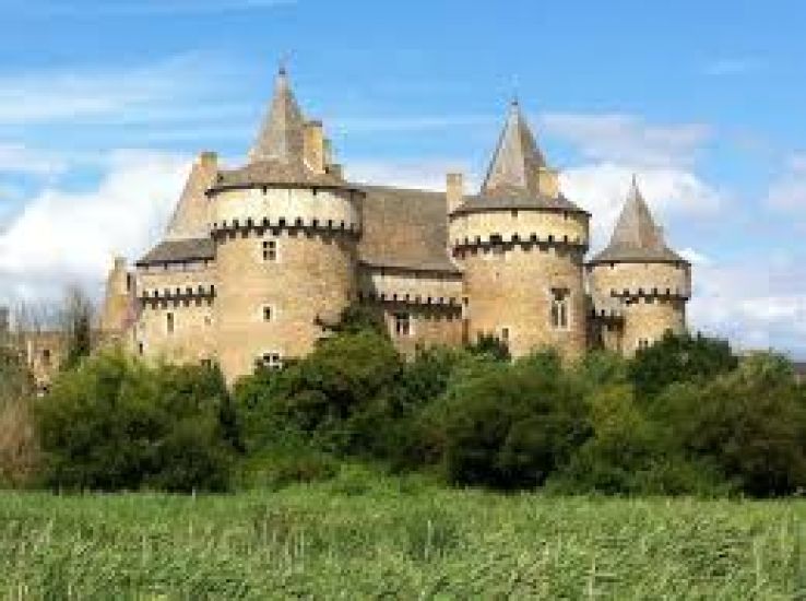 Sarzeau Trip Packages