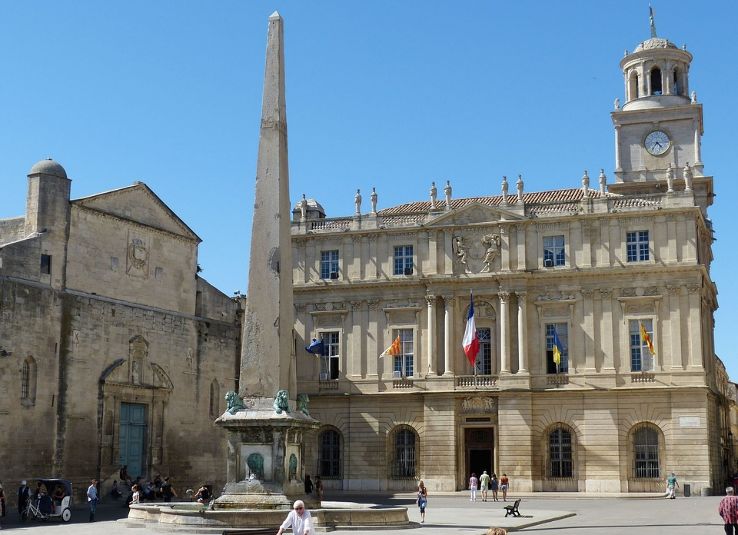 Arles Trip Packages
